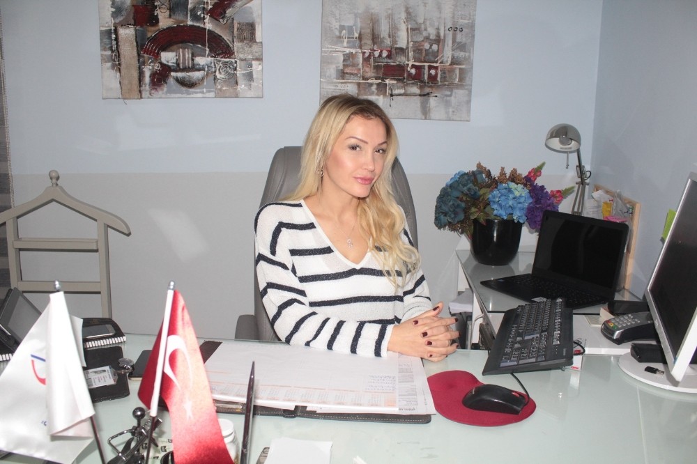 “Beslenme bozukluğu saça zarar veriyor”