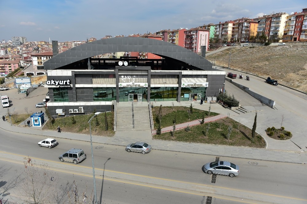 Zübeyde Hanım Aile Merkezi hizmet için gün sayıyor