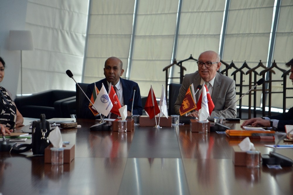 Sri Lanka’ dan Türkiye’ye yatırım çağrısı