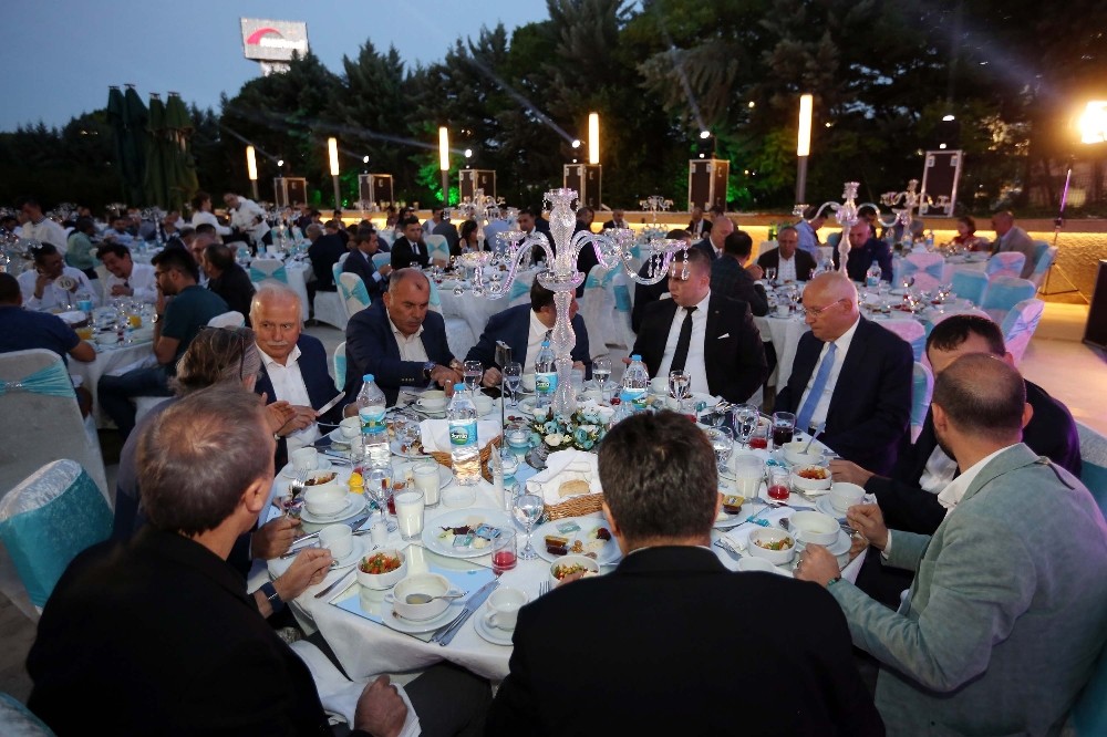 Yenimahalle Belediye Başkanı Fethi Yaşar EMSİAD’ın iftar sofrasına konuk oldu