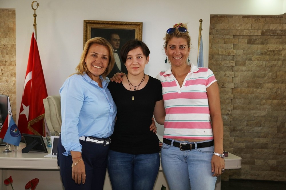 Hayalindeki okulu kazandı, teşekküre gitti