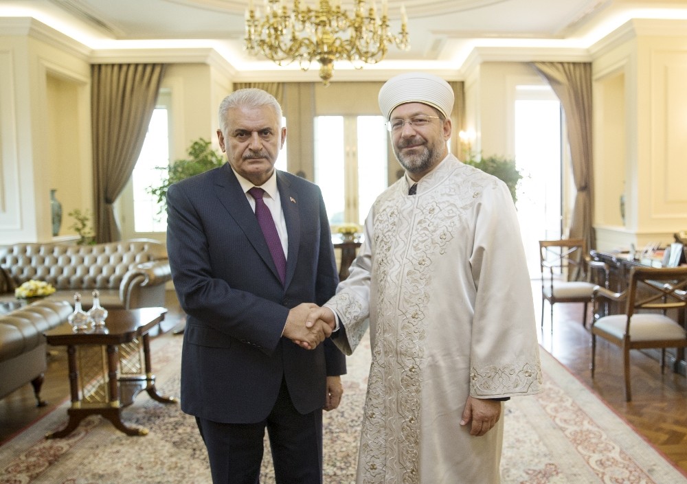 Başbakan Yıldırım, Diyanet İşleri Başkanı Erbaş’ı kabul etti