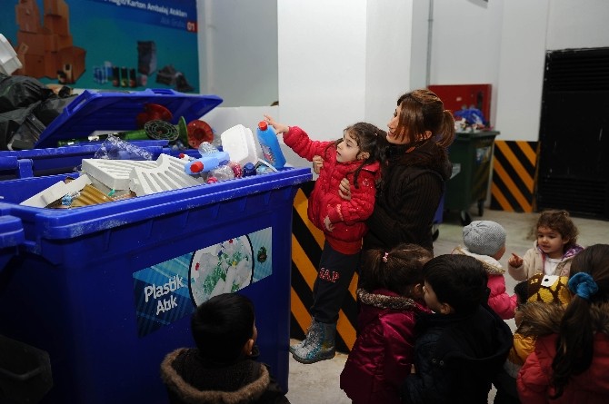 Çocuklar geri dönüşümü öğreniyor
