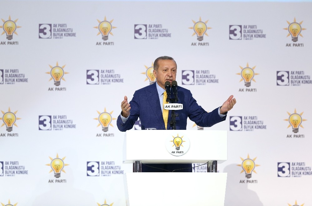 Erdoğan’dan AK Parti teşkilatlarında yenileme hareketi sinyali