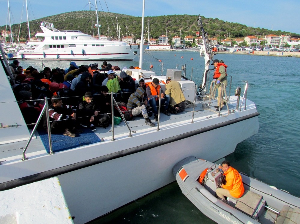 Çeşme’de 187 sığınmacı yakalandı