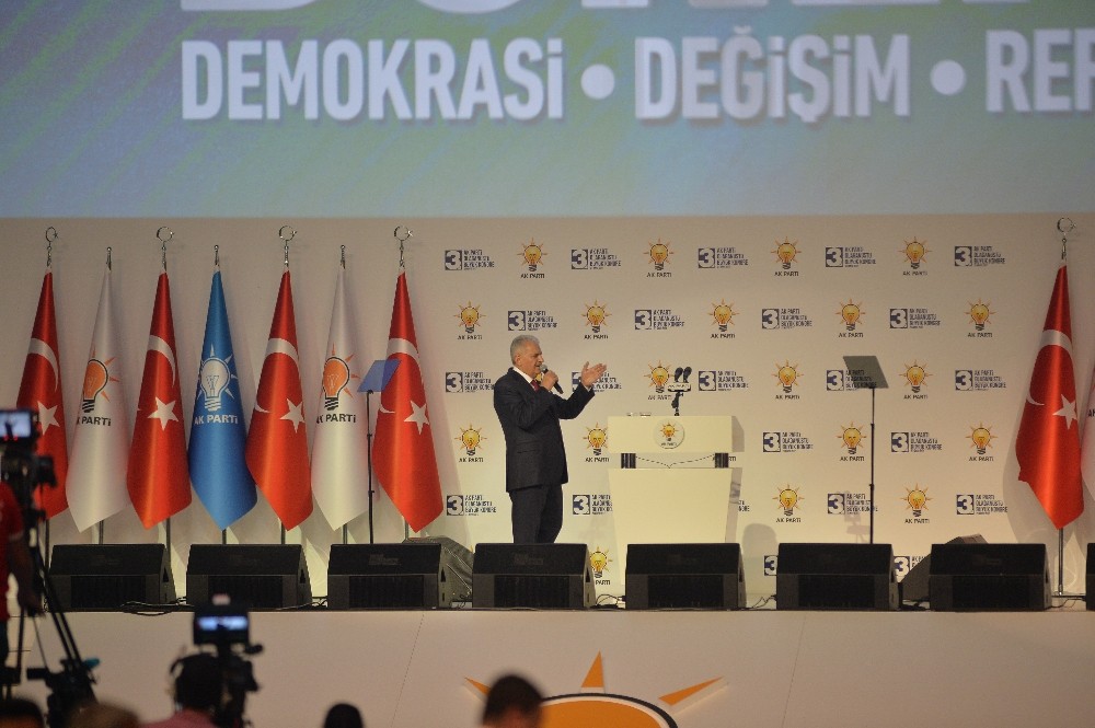 Başbakan Yıldrım’dan Genel Başkan sıfatıyla son konuşma