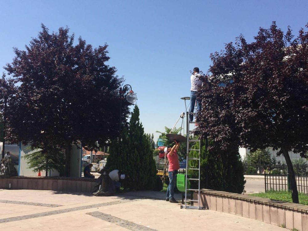 Gölbaşı’nda parklar bakıma alındı