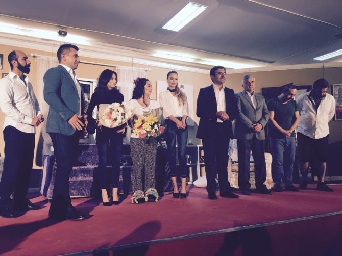 Sarıgöl’de ‘Sevgili Karım’ adlı oyun alkış topladı
