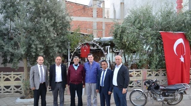 Salihli Ticaret Borsası’ndan şehit ailesine taziye ziyareti