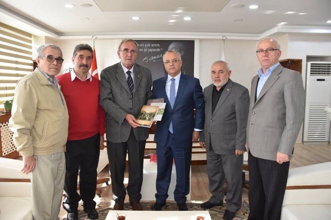 Kosovalılar Derneği’nden Başkan Kayda’ya ziyaret