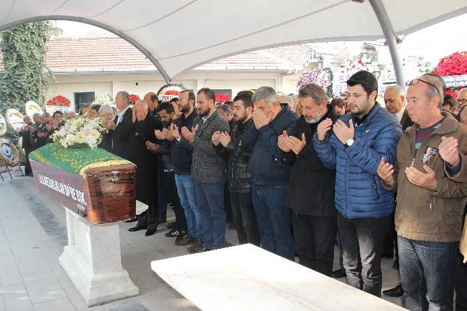 Gazeteci Süphandağlı son yolculuğuna uğurlandı