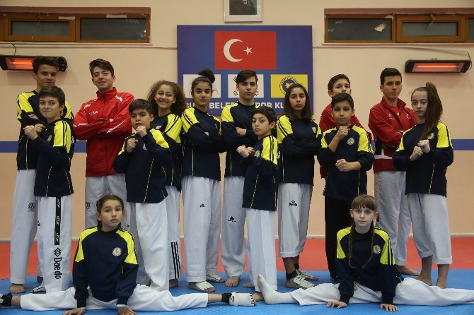 Buca’nın demir yumruklarından olimpiyat hazırlığı