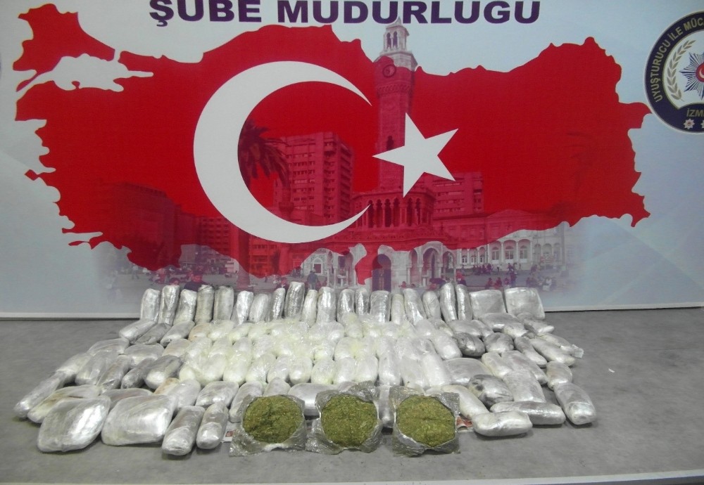 İzmir’de zehir tacirlerine büyük darbe