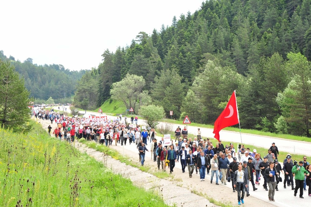 Balçova’dan Adalet Yürüyüşüne destek