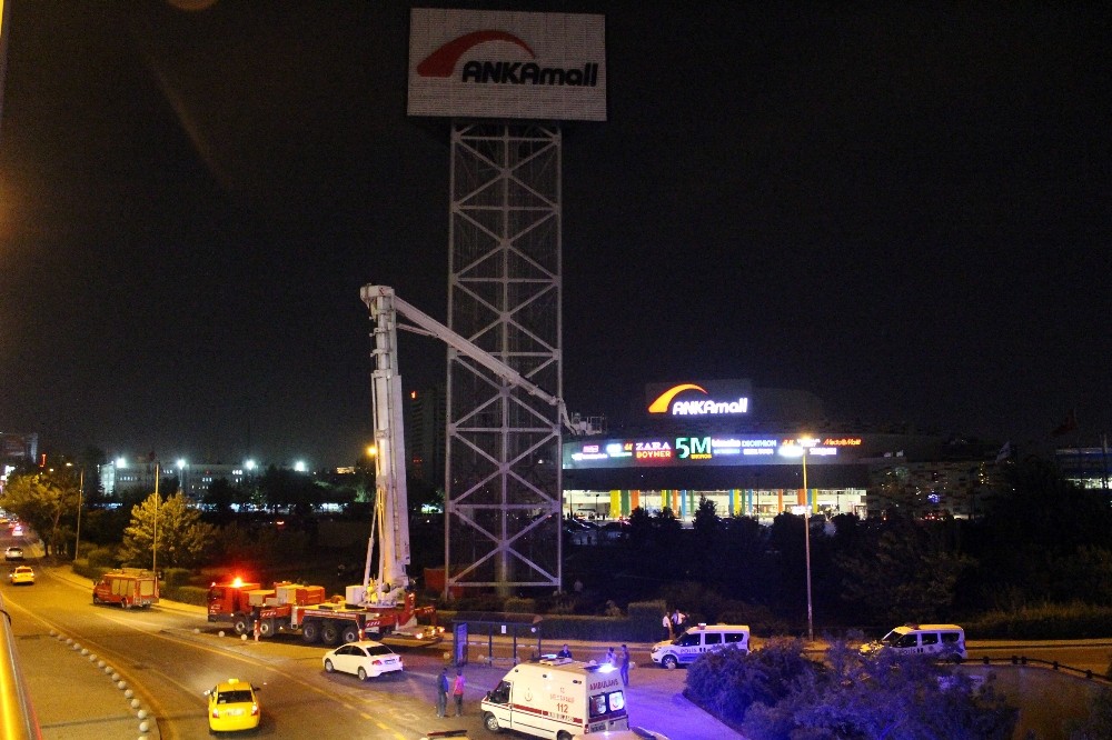 ANKAmall Alışveriş Merkezi’nde intihar girişimi
