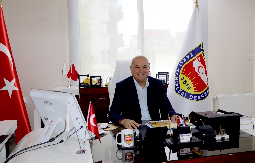 Taksi Sahipleri Derneği’nden ücretsiz hizmet