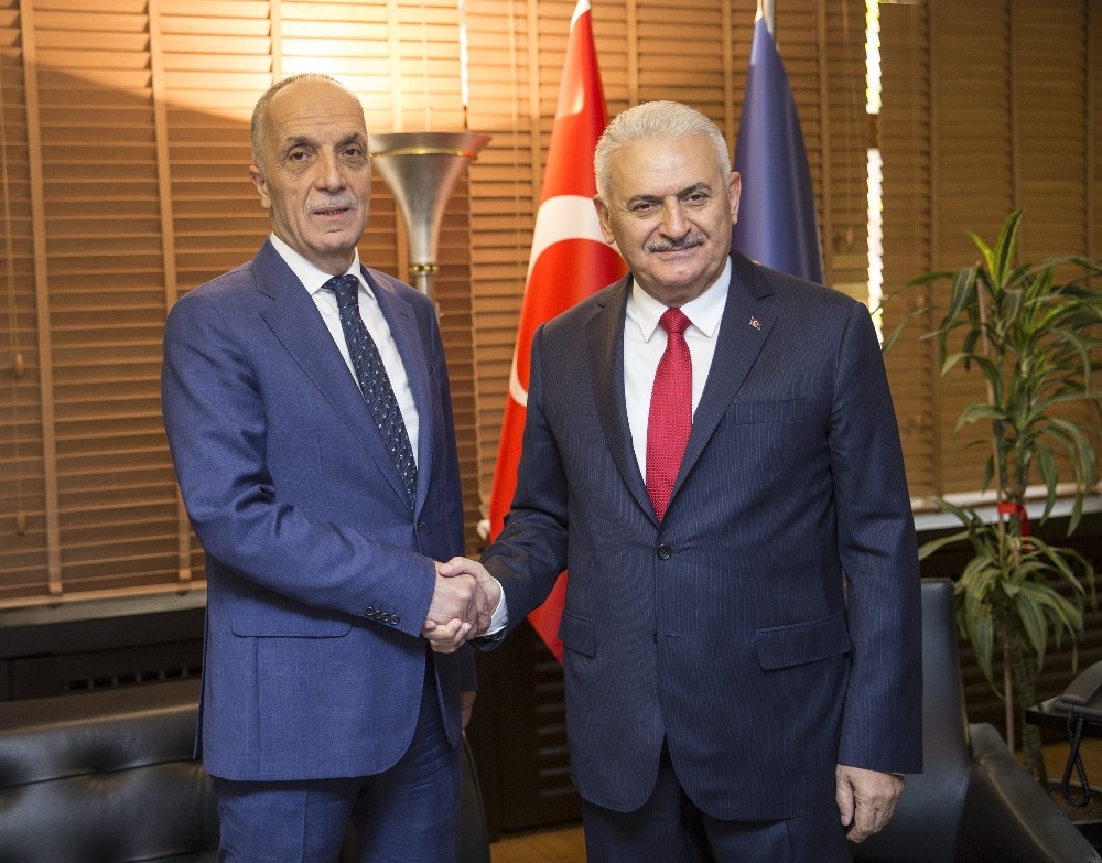 Başbakan Yıldırım’dan yarın TBMM’de görüşülecek Başbakanlık tezkeresine ilişkin açıklama