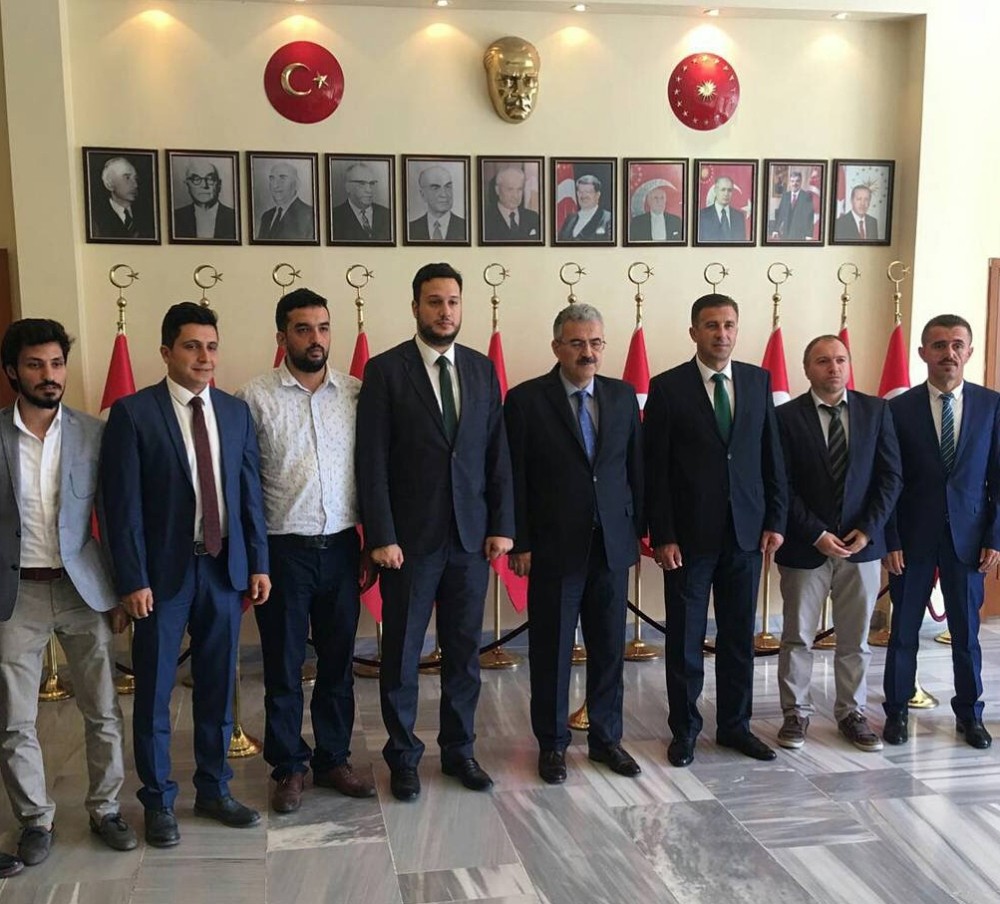 Kosova’dan Türkiye’ye referandum desteği