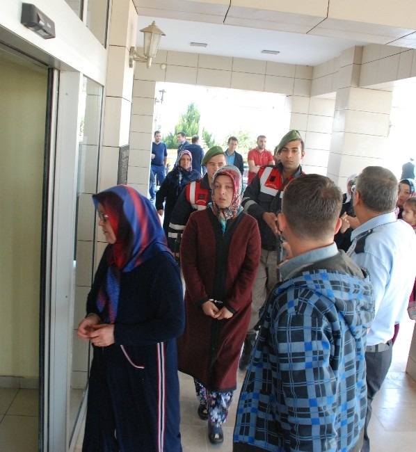 FETÖ’nün 22 ’abla’sı adliyede