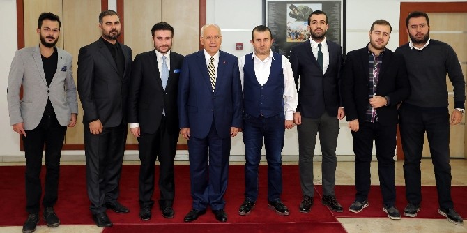 Başkan Yaşar: “Türkiye’yi geleceğe hazırlayamıyoruz”