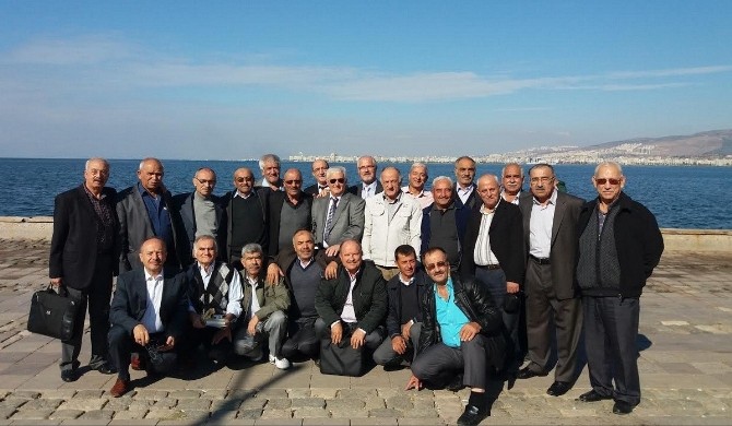 ASKER ARKADAŞLARI İZMİR'DE BULUŞTU