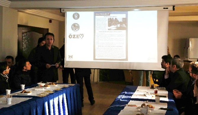 Keçiörenli gençler demokrasiyi tanıyor