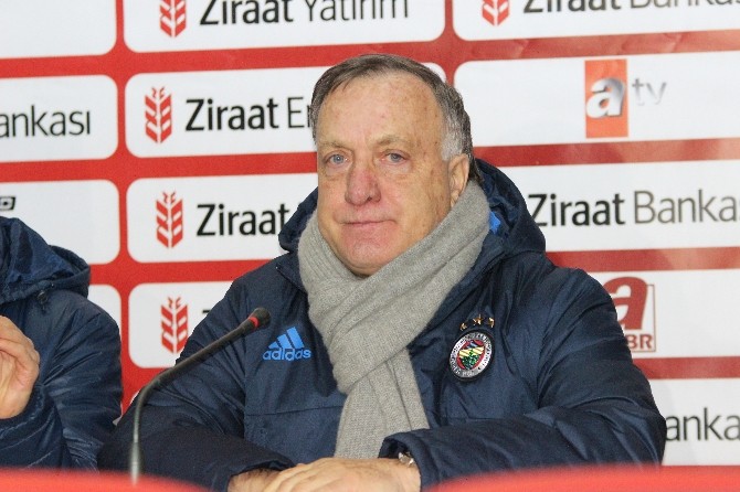 Fenerbahçe kupada ilk galibiyetini aldı
