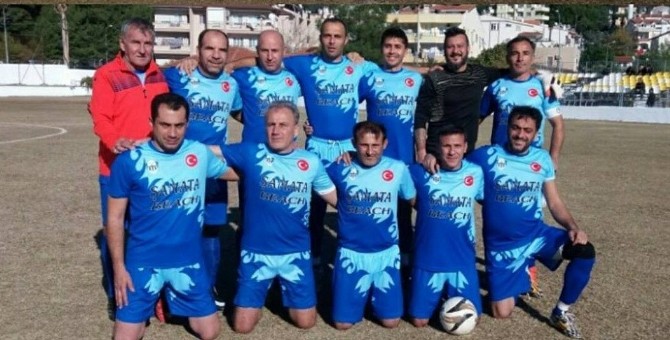Foça Masterler ile Marmaris berabere kaldı