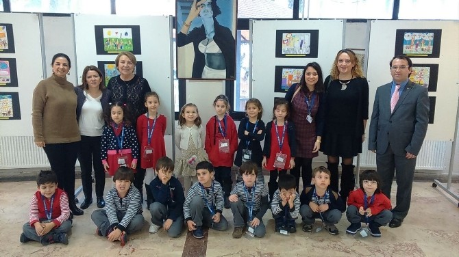 6 yaşında resim sergisi açtı