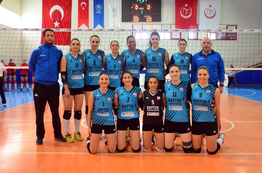 Pursaklar’ın sultanları final biletini aldı