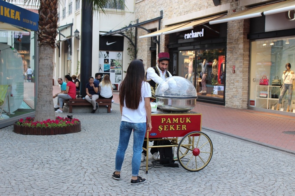 Forum Bornova, Ramazan Bayramı’nda cıvıl cıvıl olacak