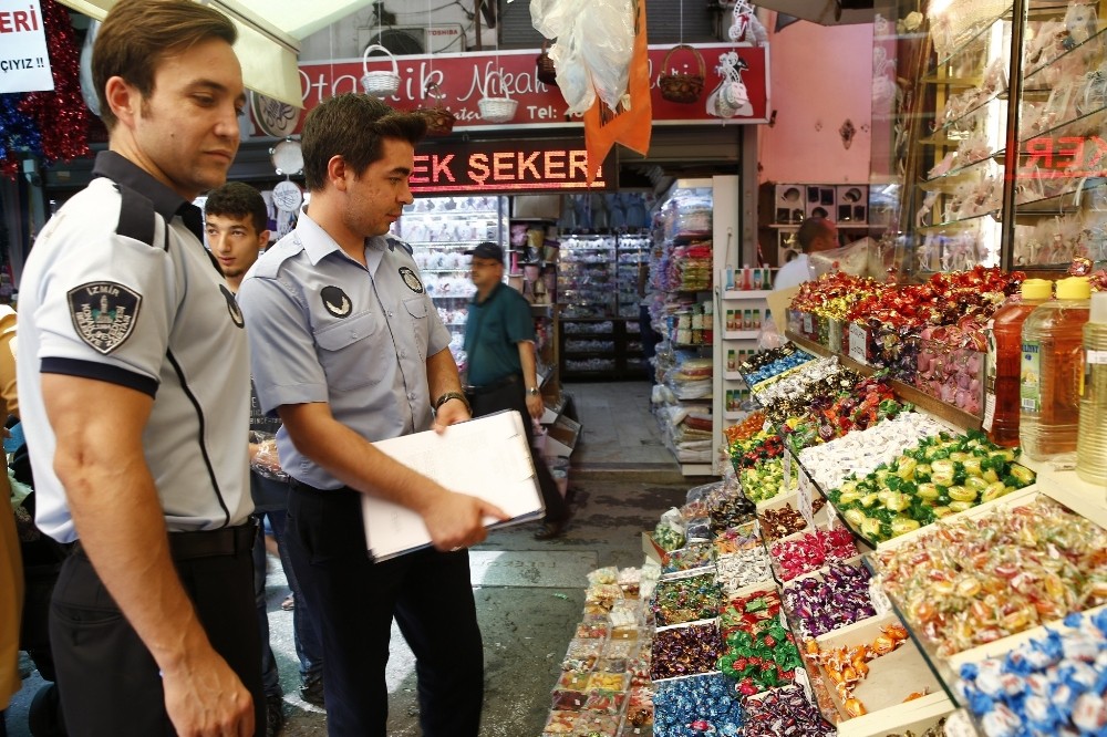 Konak’ta bayram öncesi tatlıcılara sıkı denetim