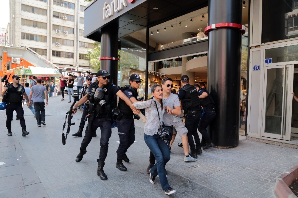 Başkent’te Gülmen ve Özakça eylemine biber gazlı müdahale