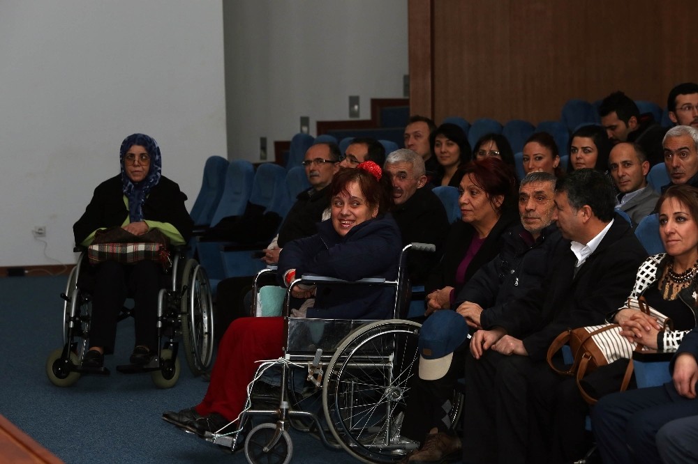 Yenimahalle’den engellilere tam destek