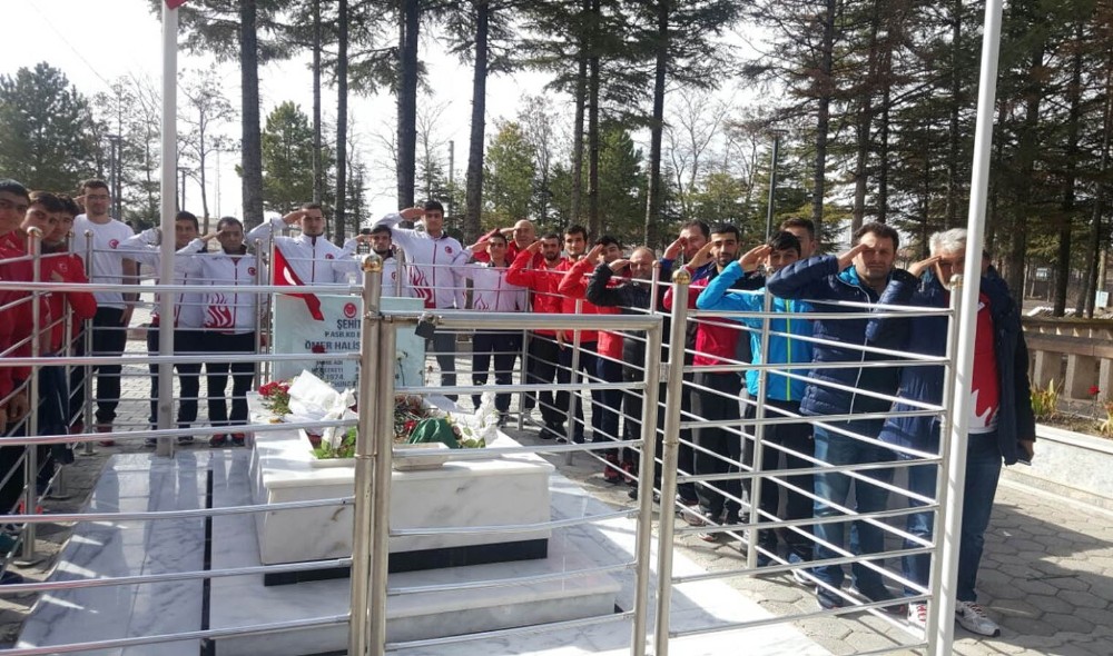 Altındağlı güreşçiler Niğde’de güç depoluyor