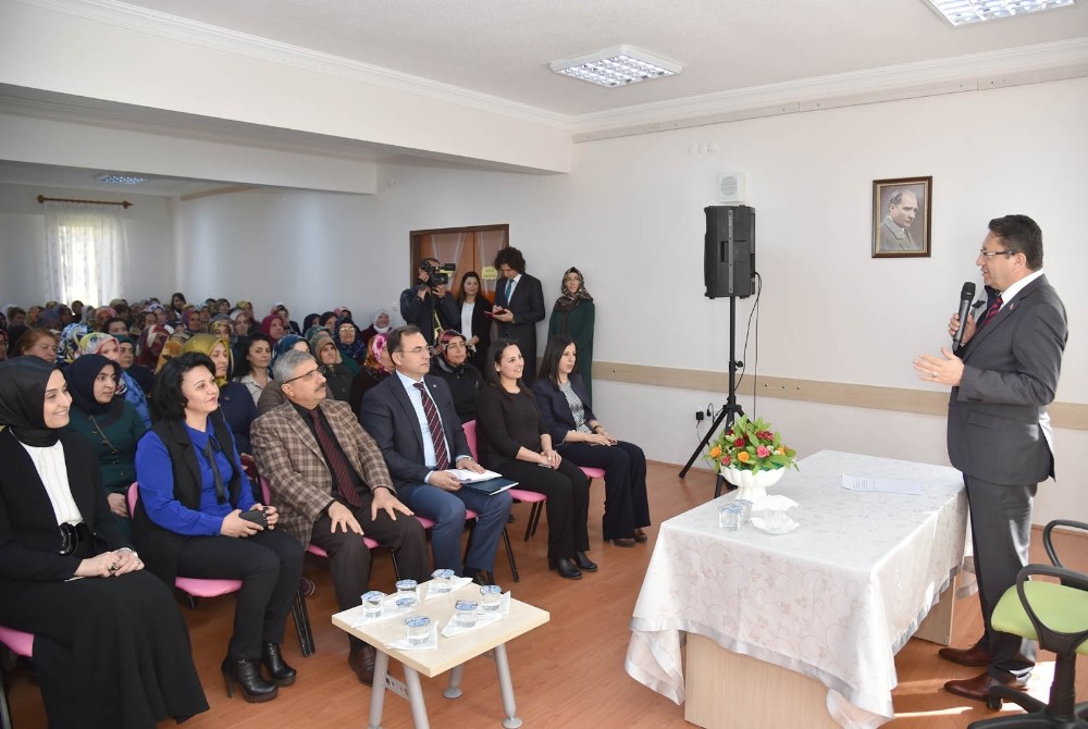 Altındağ Belediye Başkanı Veysel Tiryaki Çamlık Mahallesi’nde konuştu