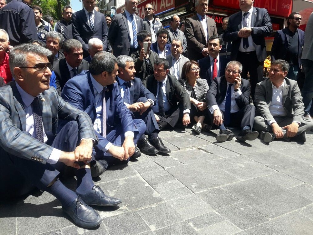 Başkent’te eylemde gerginlik