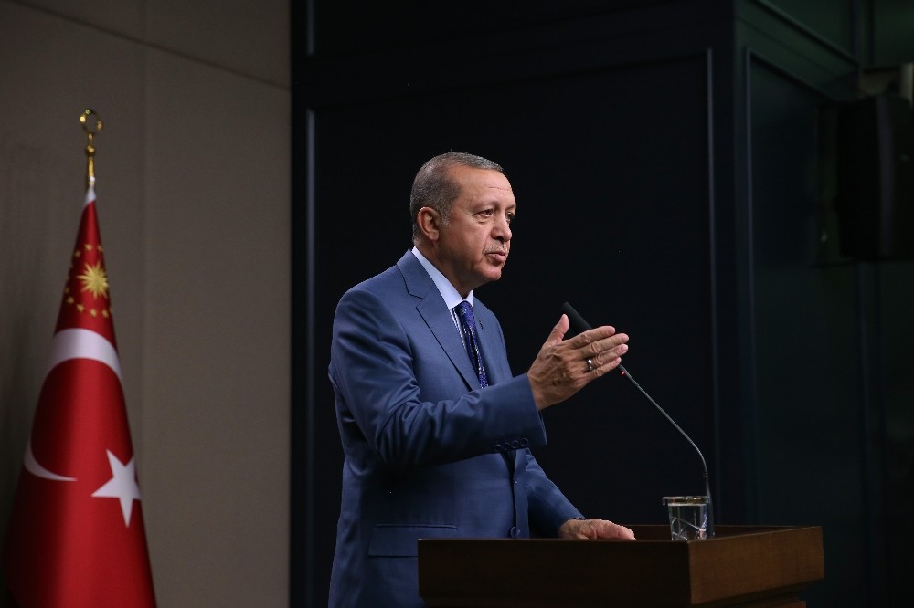 GÖRMEZ'İ GÖREVDEN ALACAK MI?