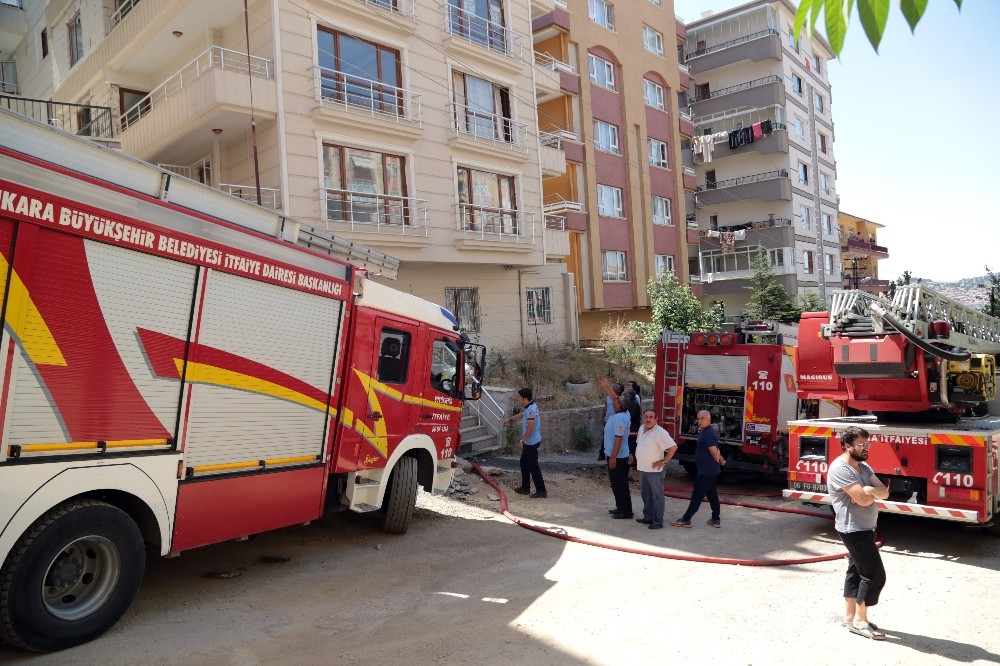 14 kişinin kaldığı dairede yangın paniği