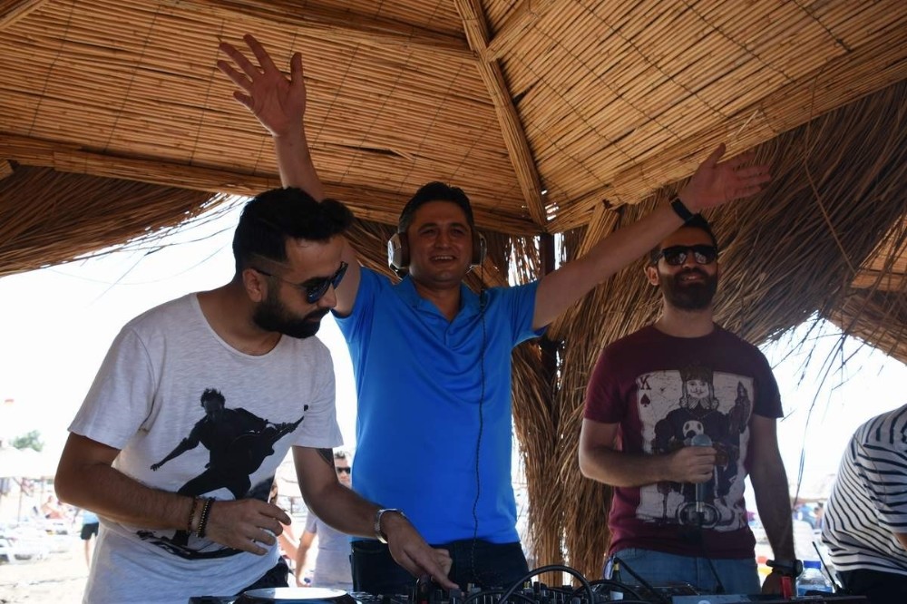 Mavi bayraklı Ağapark’ta happy hour partisi