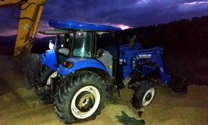 Manisa’da birlik başkanı traktörün altında kaldı
