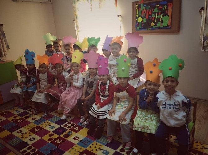 Sarıgöllü miniklerden aşure hayrı