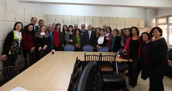 Yenimahalle Belediye Başkanı Yaşar öğretmenlerle buluştu