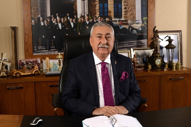 TESK Genel Başkanı Palandöken’den AVM’lerin çalışma saatlerine ilişkin açıklama