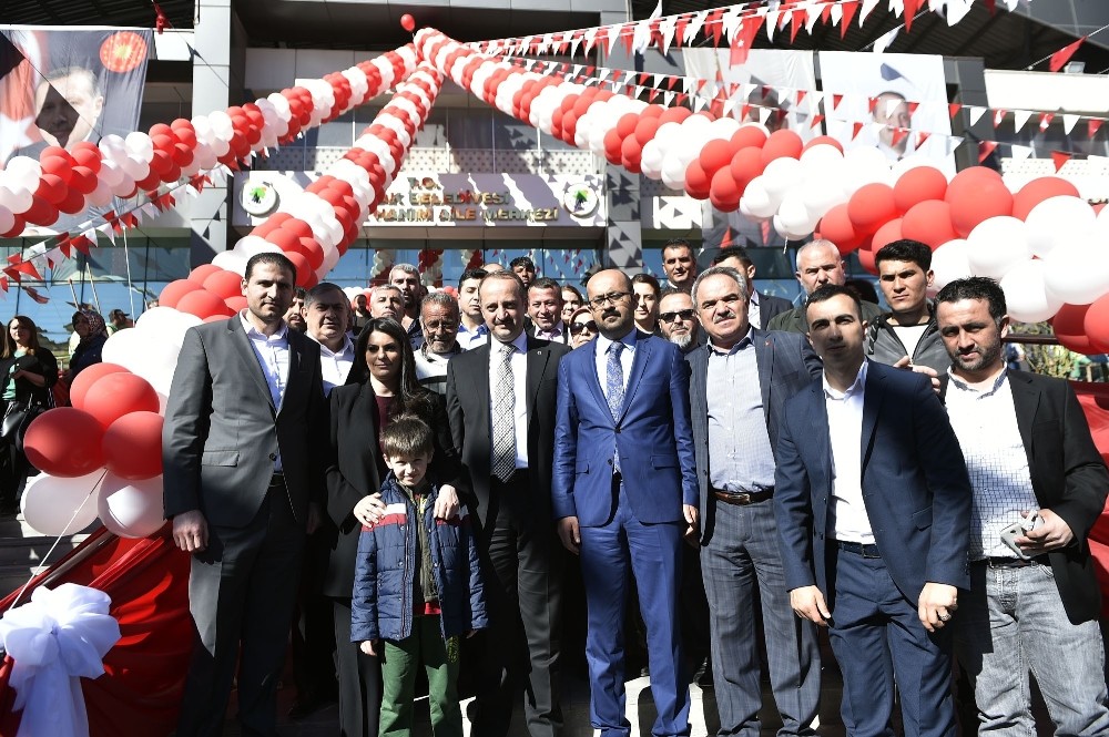 Zübeyde Hanım Aile Merkezi açıldı
