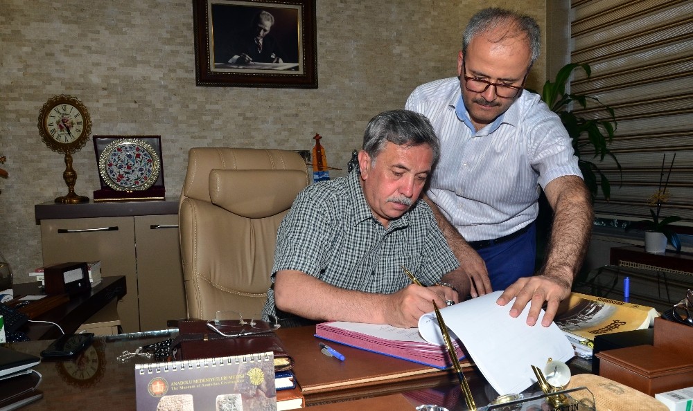 Pursaklar Belediyesinde işçiler toplu iş sözleşmesi imzaladı