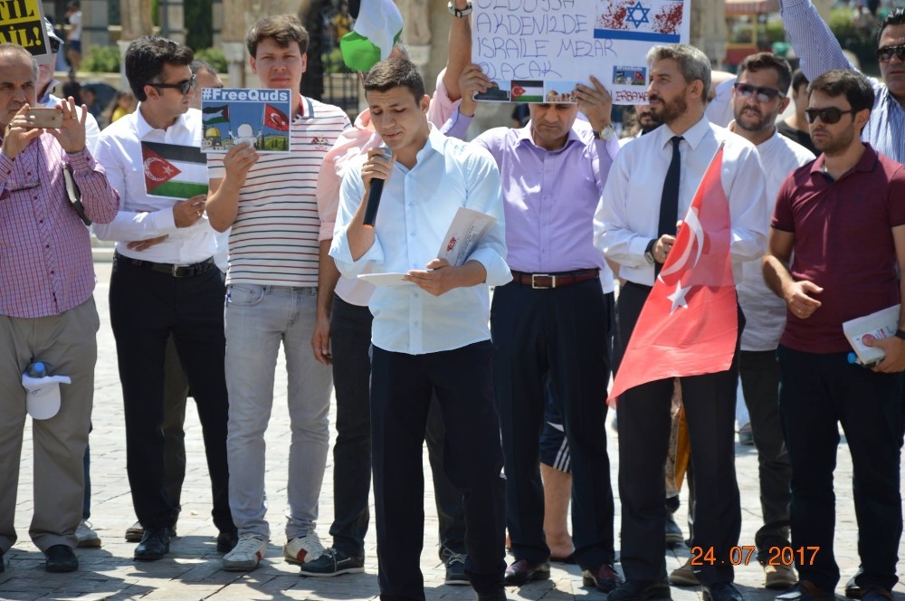 İmam hatiplilerden İsrail protestosu
