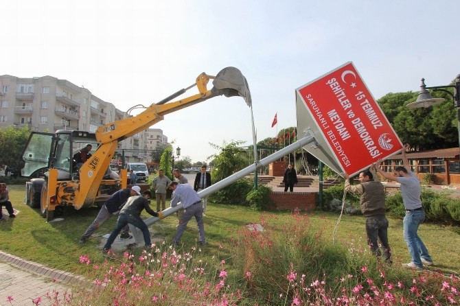 Saruhanlı’da ’15 Temmuz Şehitler ve Demokrasi’ Meydanının totemi yerleştirildi
