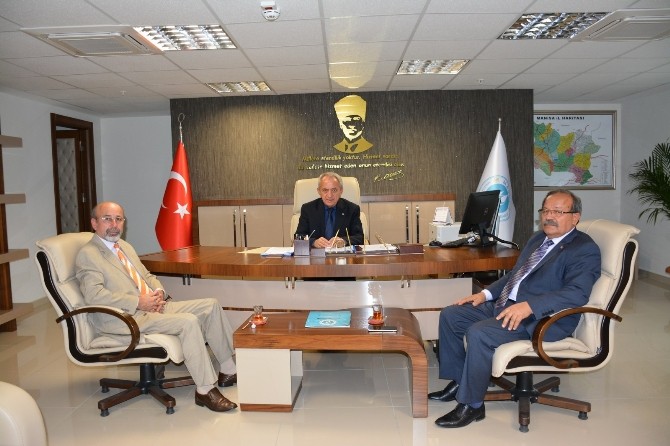 Eski başkandan Coşkun’a ziyaret