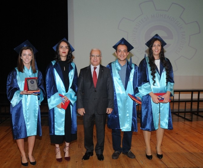 Genç mühendislere sanayici öğüdü